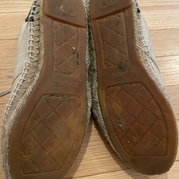 Chanel Interlocking CC Logo Lambskin  Espadrille Hightops - Picture 3 of 3